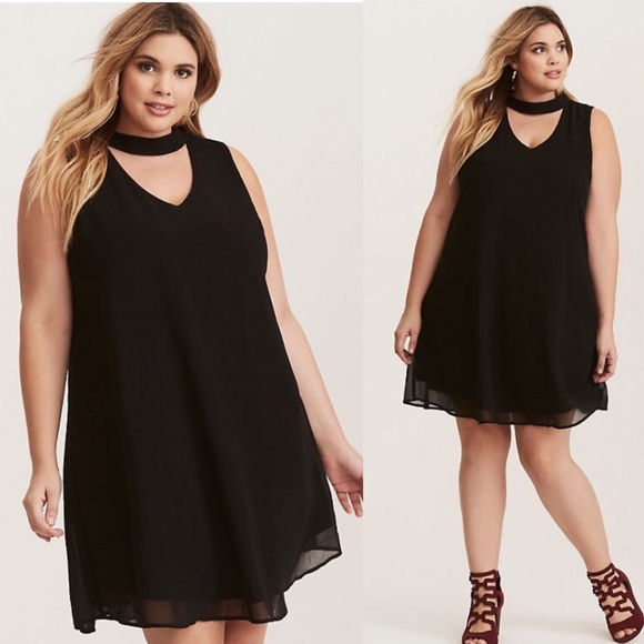 torrid Dresses & Skirts - Torrid Black Chiffon Cutout Neck Shift Dress 1X